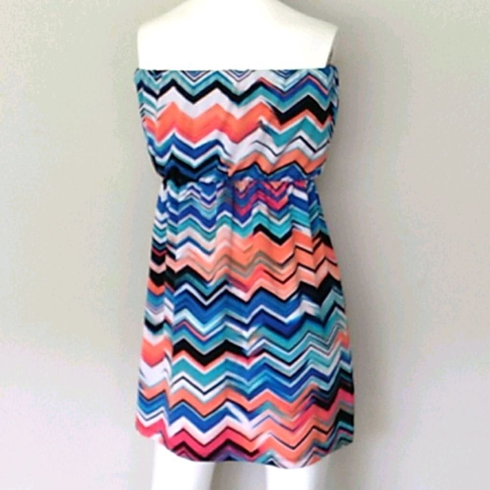 Lipstick Strapless Multicolor Dress. Size S/M - Picture 4 of 7